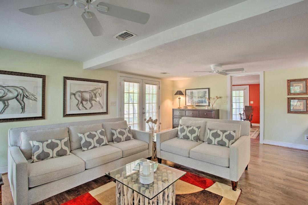 Photo of Livingroom in Pottsboro