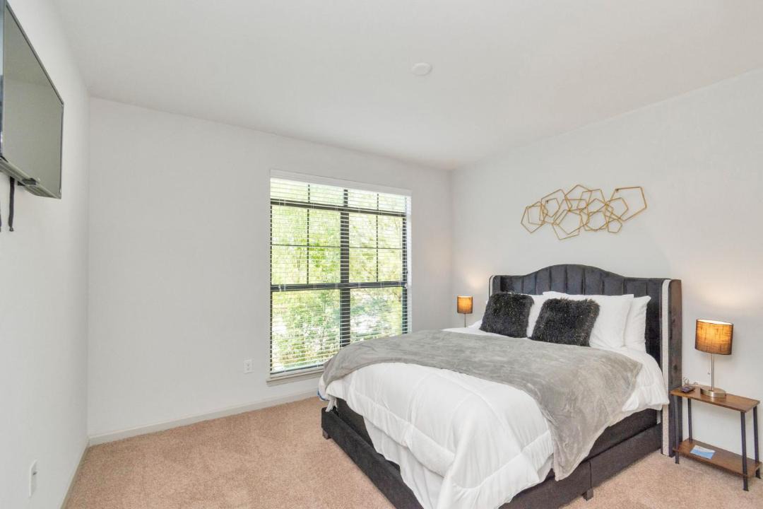 Photo of Bedroom in Conroe