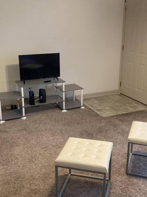 Photo of Livingroom in Johnson City