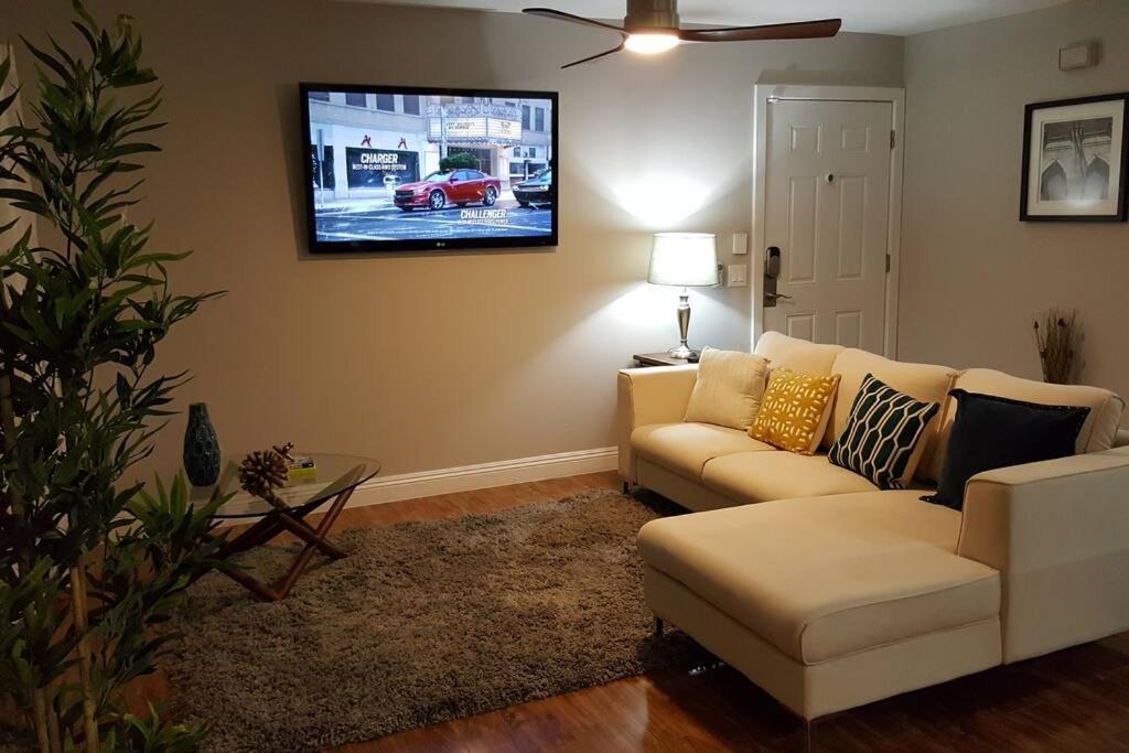 Photo of Livingroom in Spring Valley