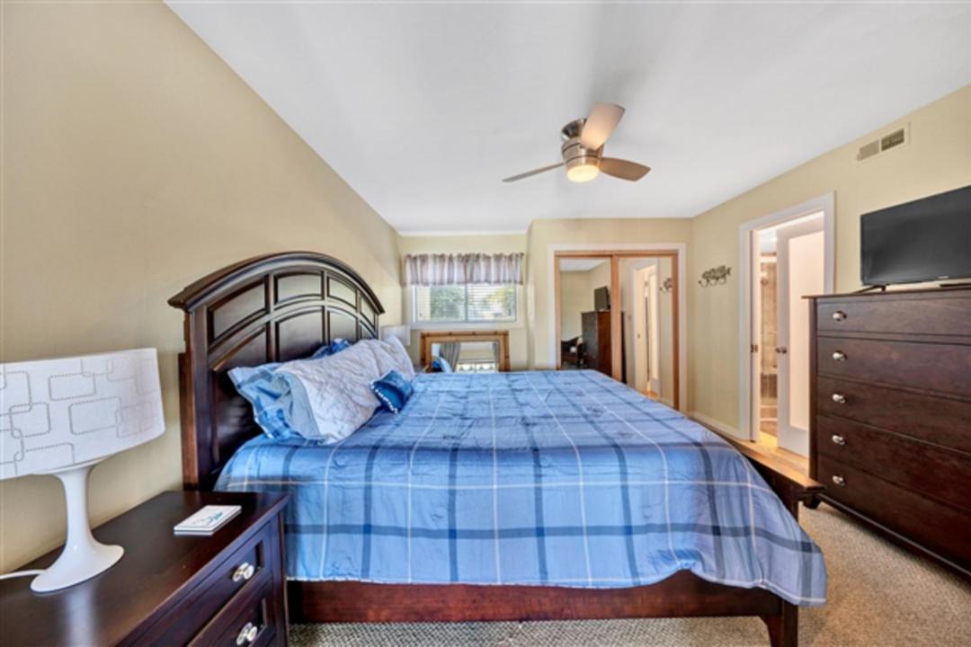 Photo of Bedroom in North Shore