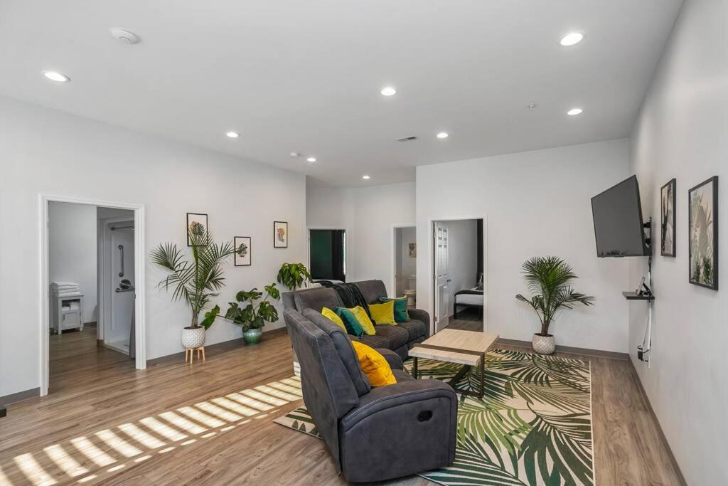 Photo of Livingroom in Maxwell