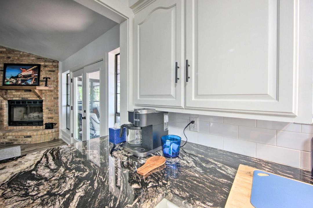 Photo of Livingroom in Flint