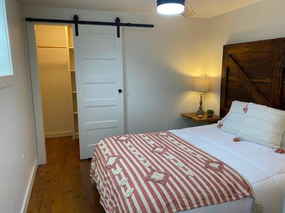 Photo of Bedroom in Altamont