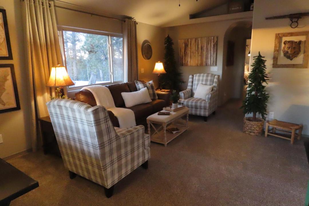 Photo of Livingroom in Florissant