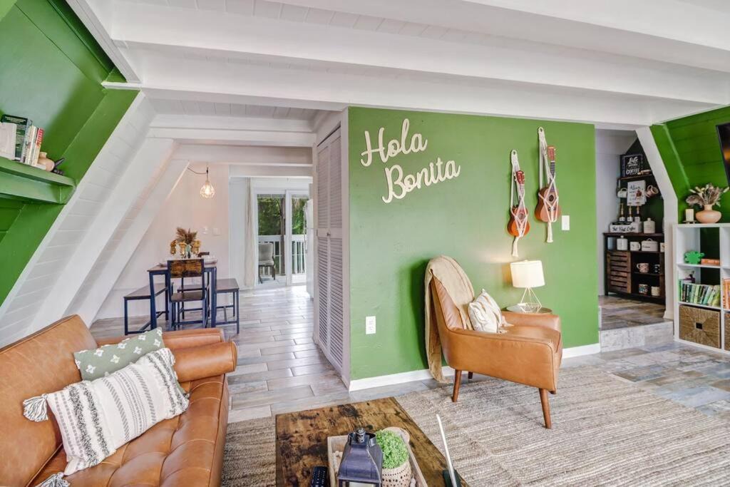 Photo of Livingroom in Bonita Springs