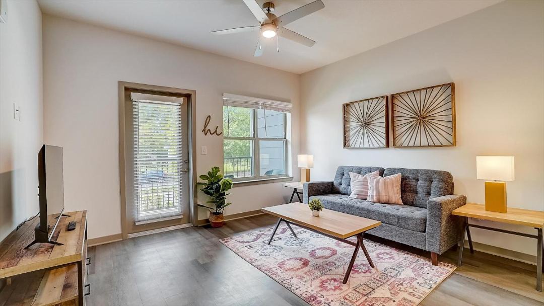 Photo of Livingroom in Forest Park