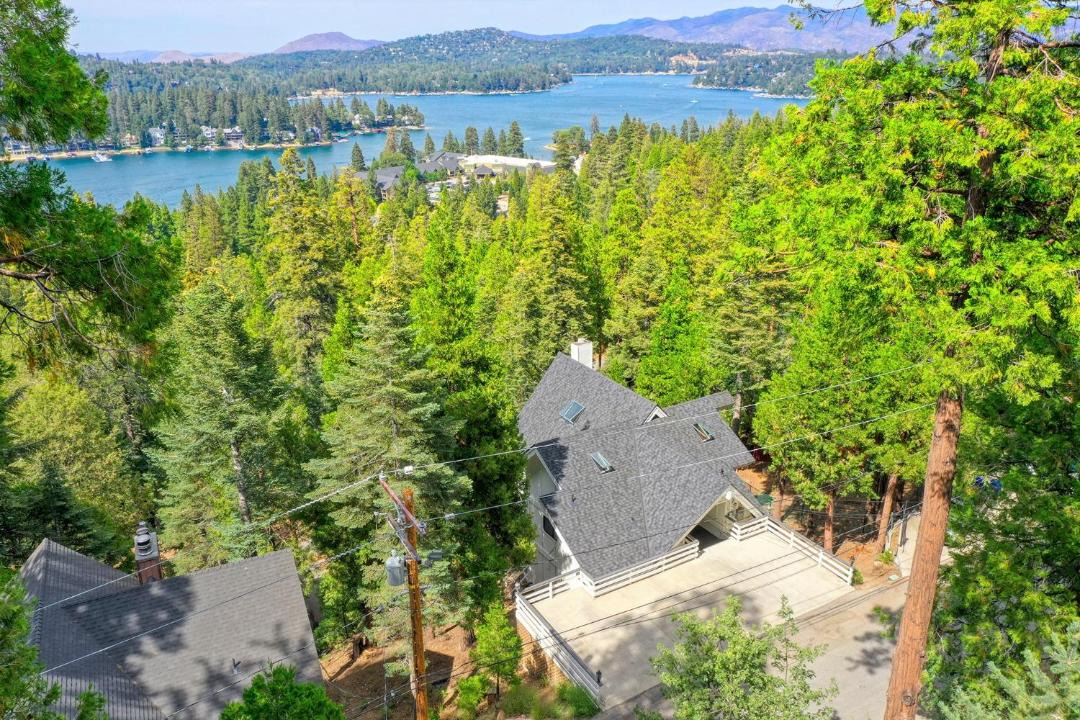 Photo of Others in Lake Arrowhead
