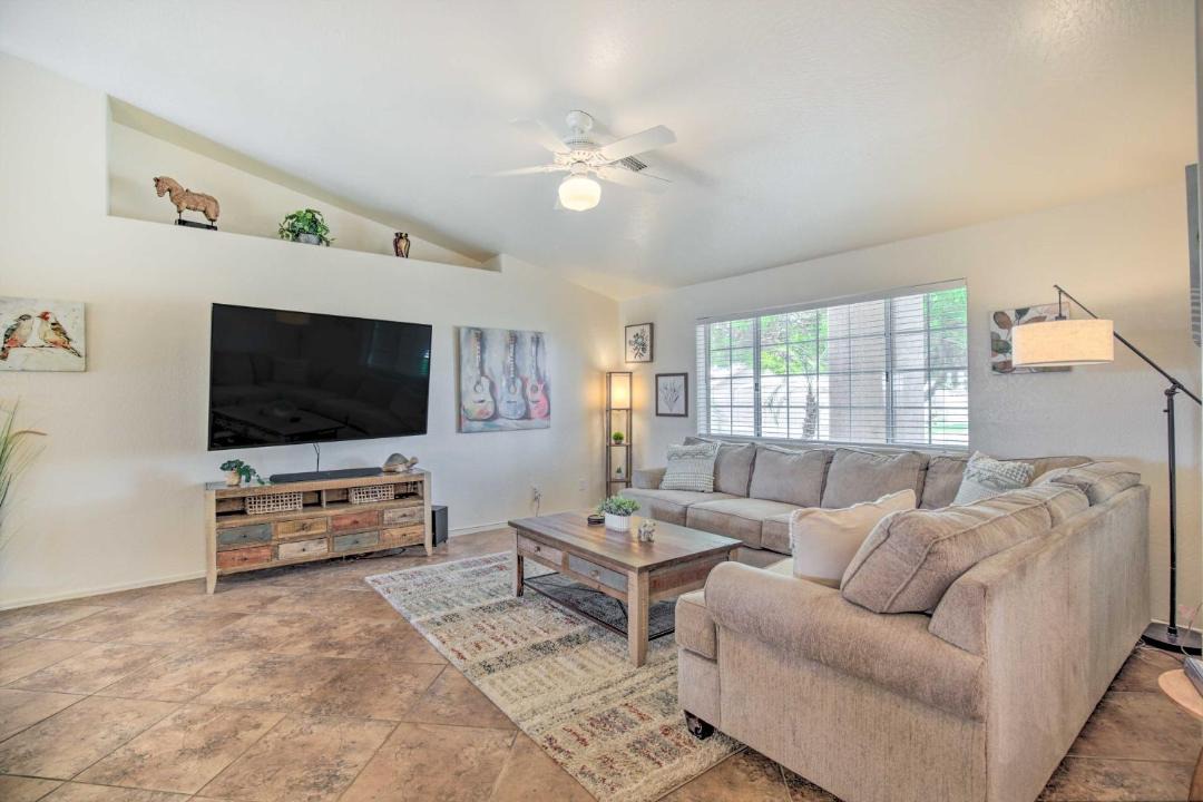 Photo of Livingroom in Yuma