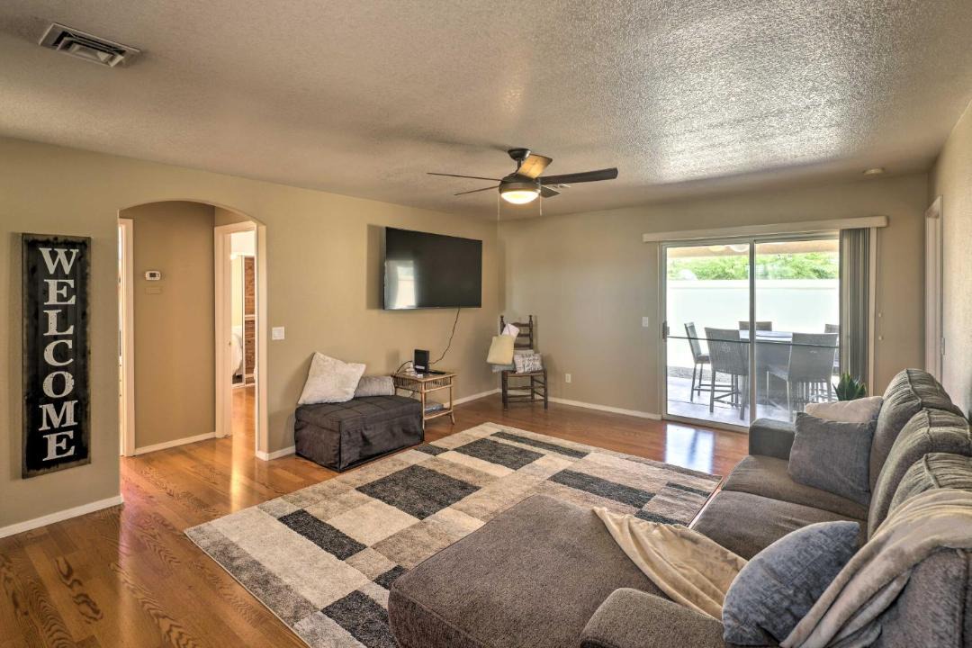 Photo of Livingroom in Lake Havasu City