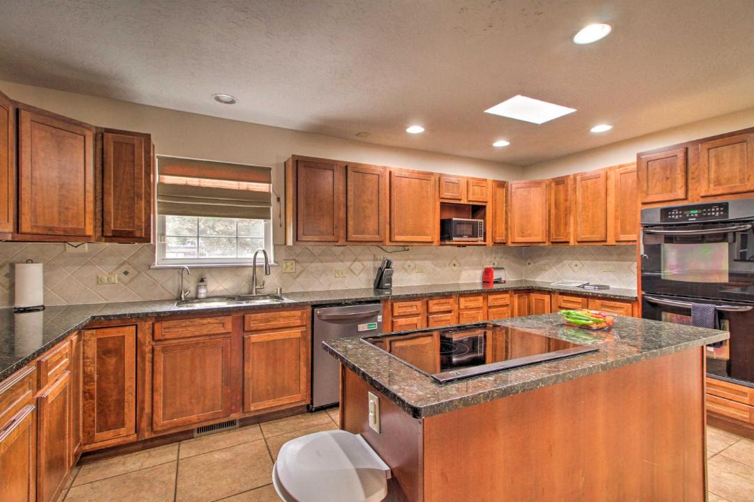 Photo of Kitchen in Bear Canyon