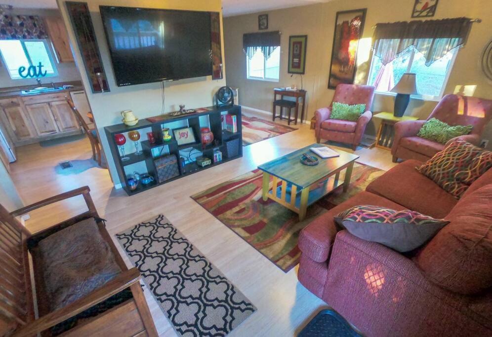 Photo of Livingroom in West Sedona