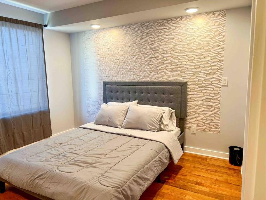 Photo of Bedroom in North Philadelphia West