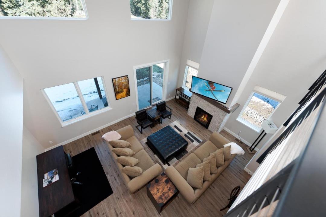 Photo of Livingroom in Purgatory