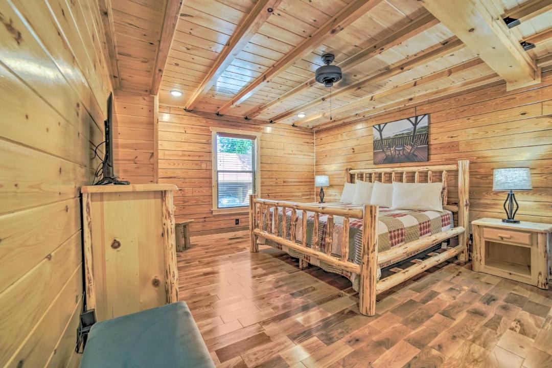 Photo of Others in White Oak Lodge