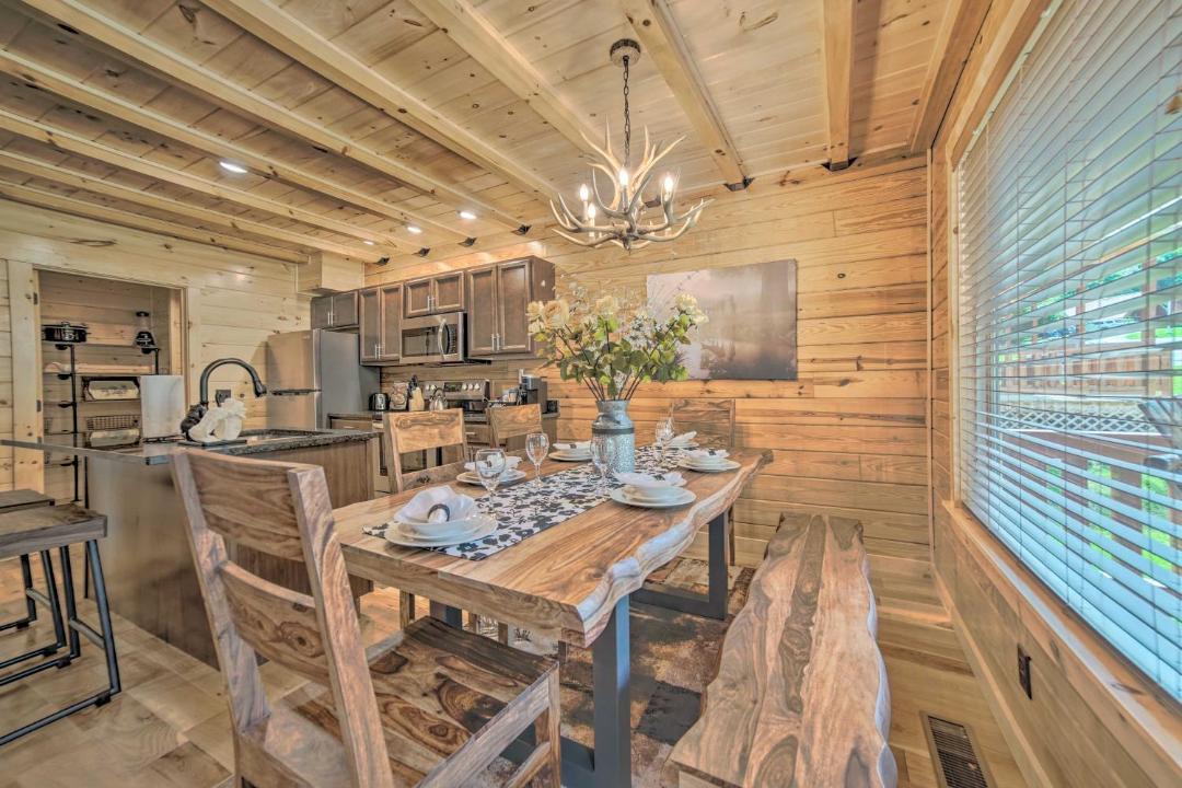Photo of Others in White Oak Lodge