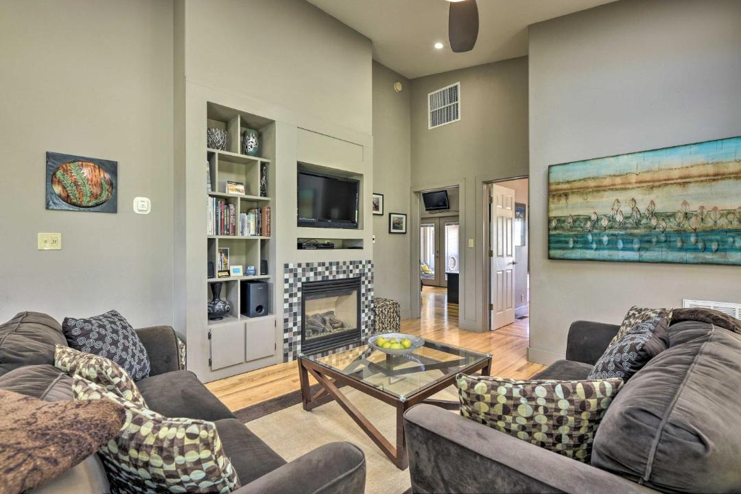 Photo of Livingroom in Cortez