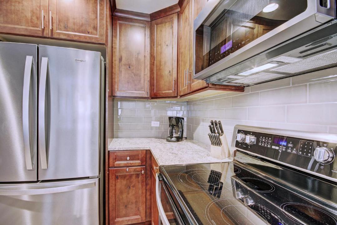 Photo of Kitchen in Peak 9