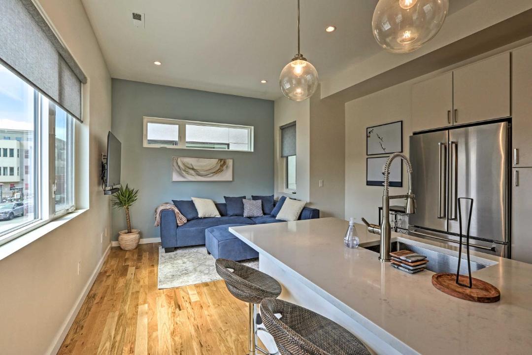 Photo of Livingroom in Berkeley