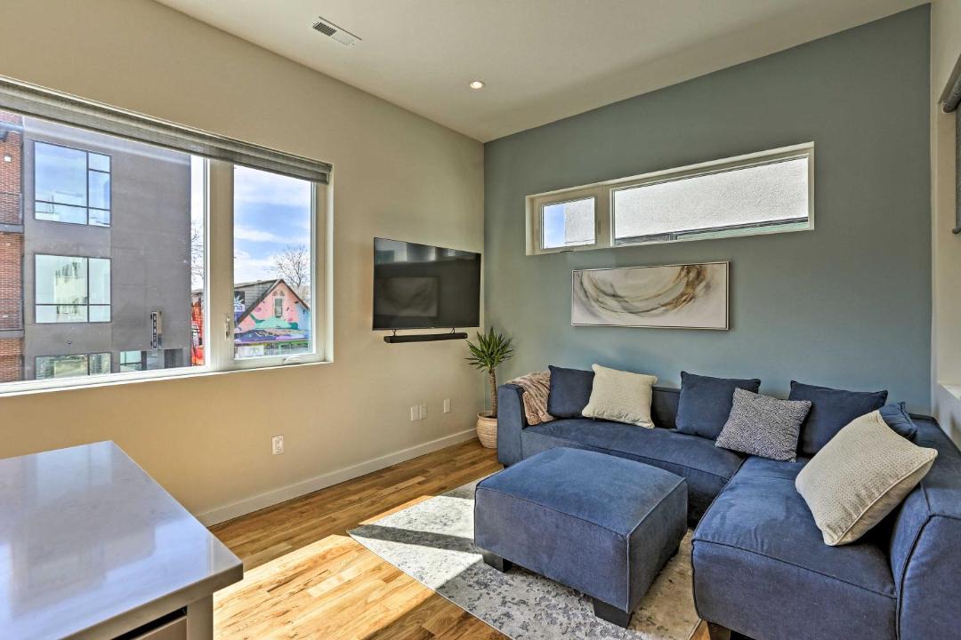 Photo of Livingroom in Berkeley