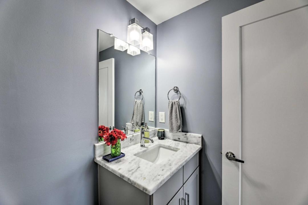 Photo of Bathroom in Salemtown
