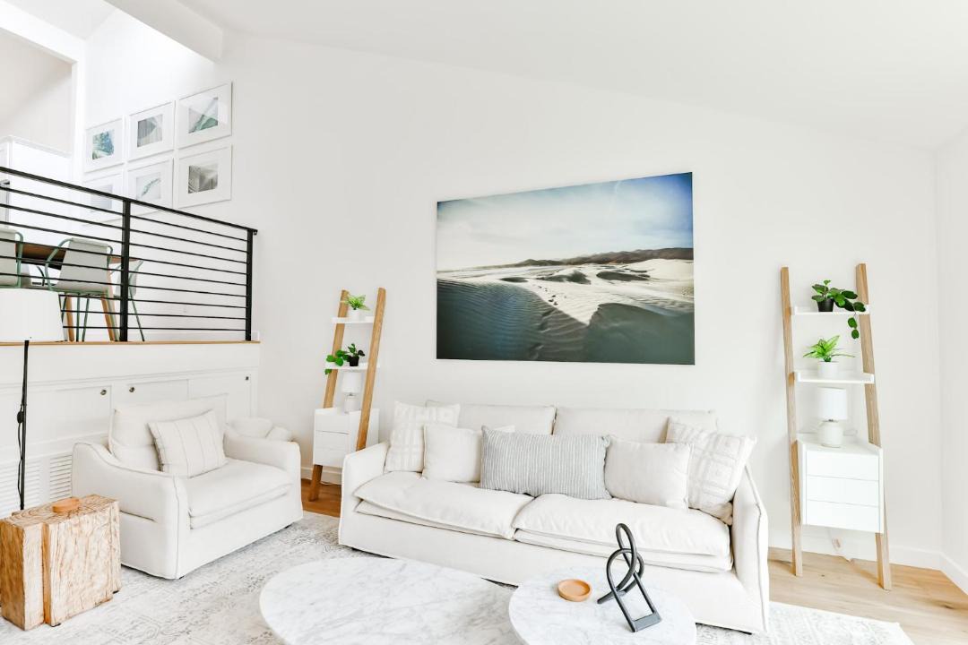 Photo of Livingroom in Encinitas