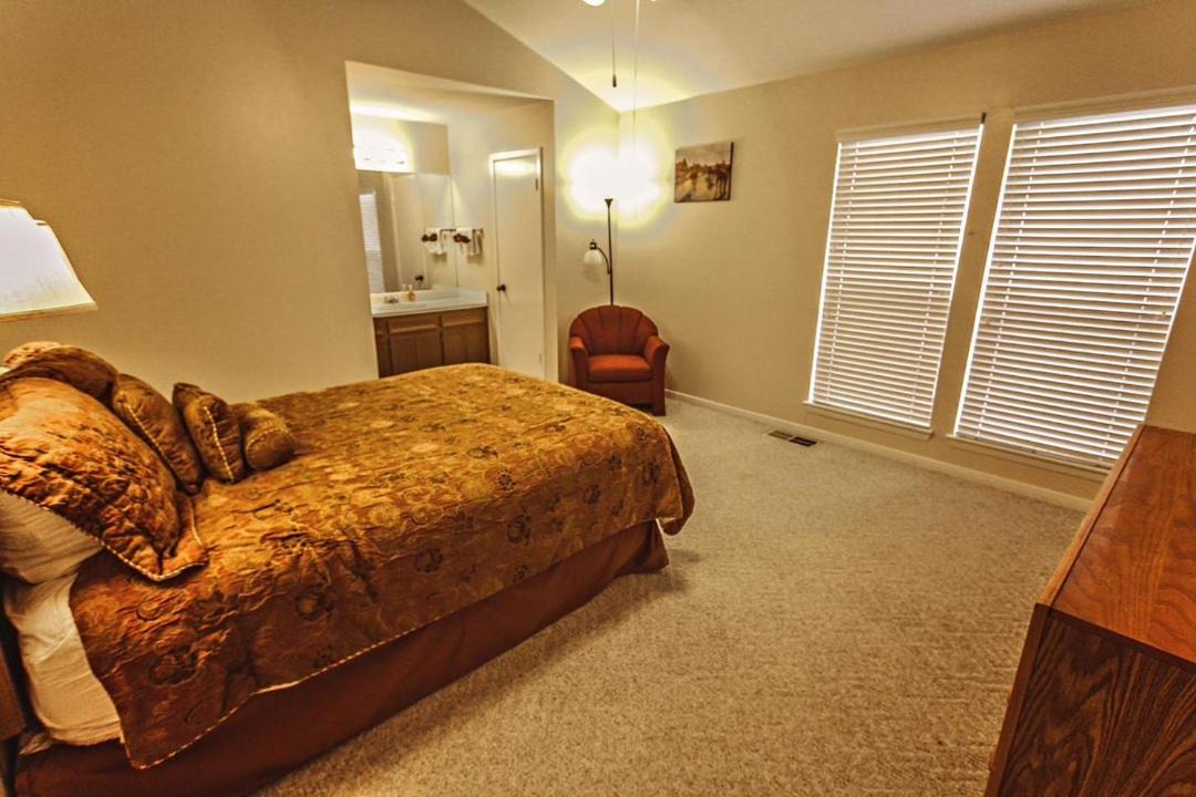 Photo of Bedroom in Ruidoso Downs