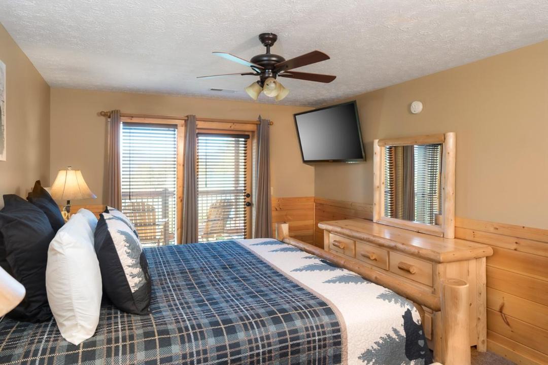 Photo of Bedroom in Black Bear Falls