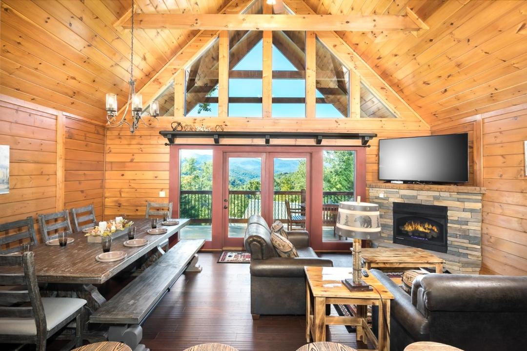 Photo of Livingroom in Black Bear Falls