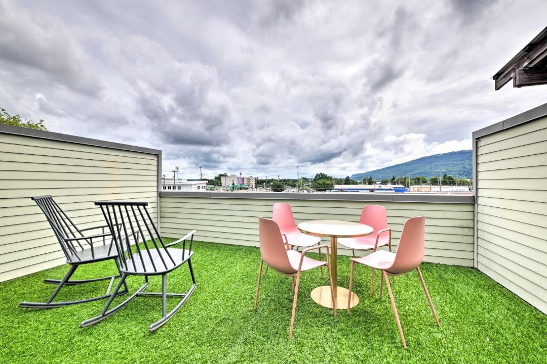 Photo of Patio Balcony in Downtown Chattanooga