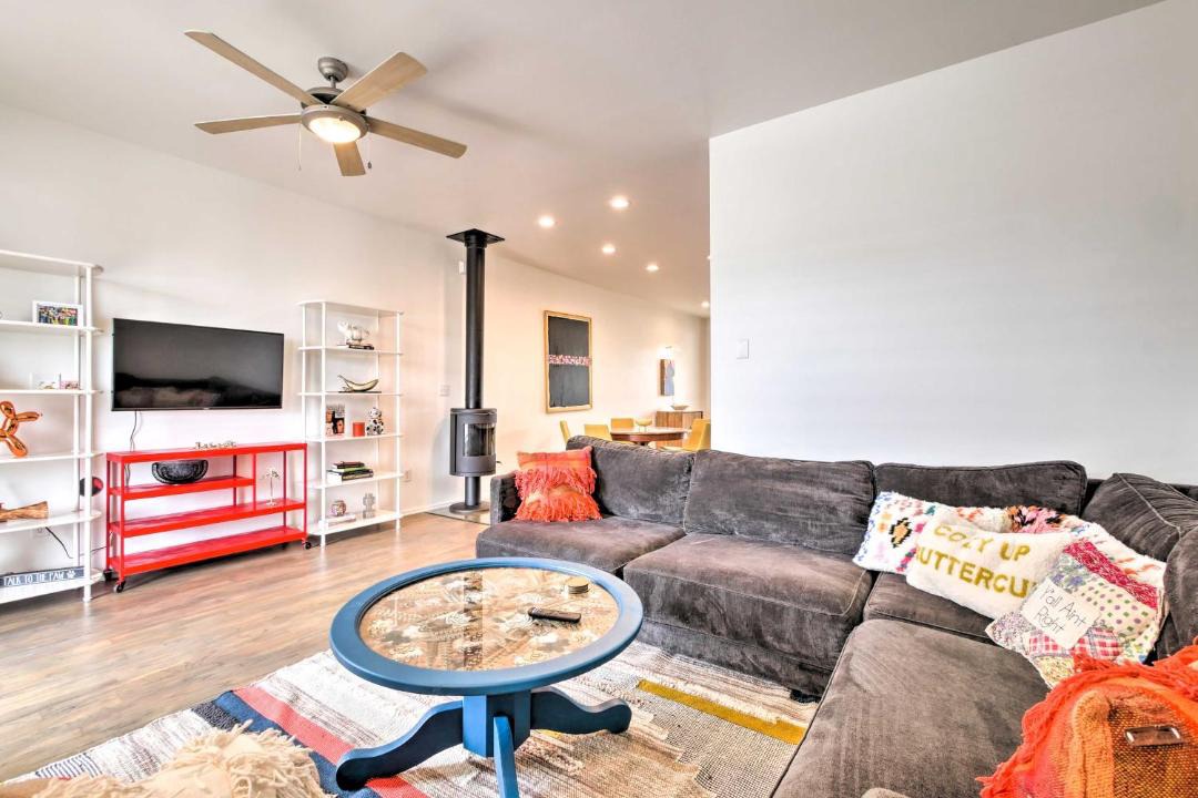 Photo of Livingroom in Downtown Chattanooga