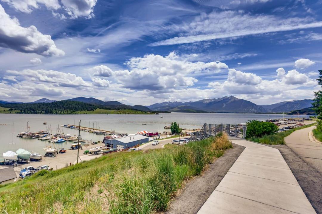 Photo of Others in Dillon
