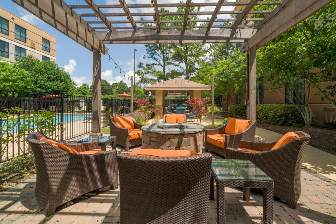 Photo of Patio Balcony in White Station
