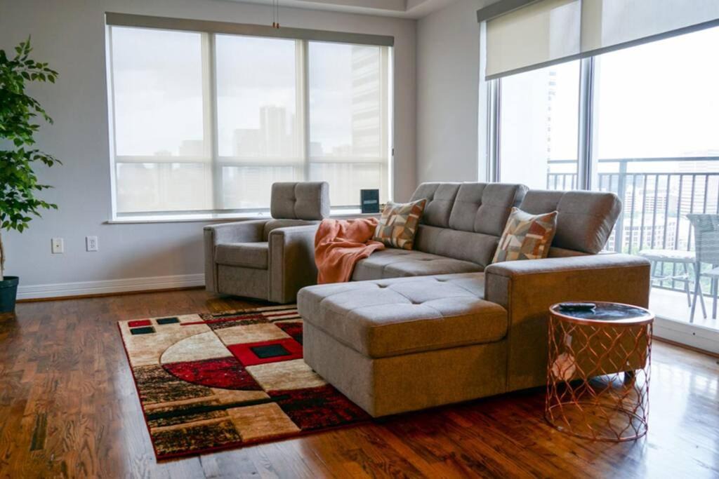 Photo of Livingroom in Uptown