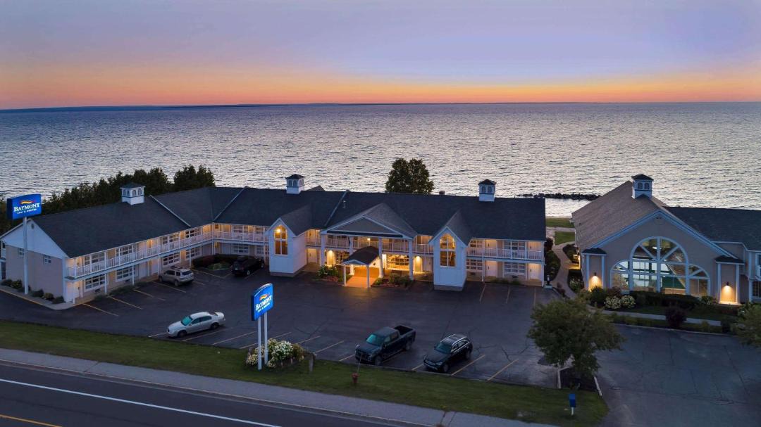 Photo of Others in St Ignace