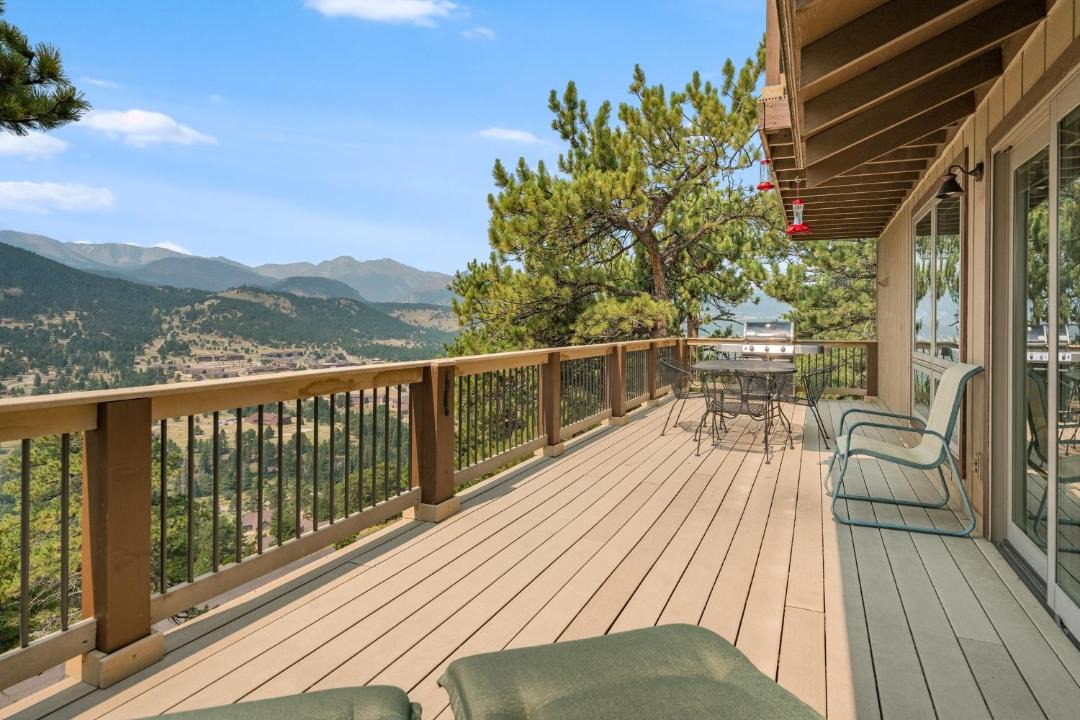 Photo of Patio Balcony in Windcliff Estates