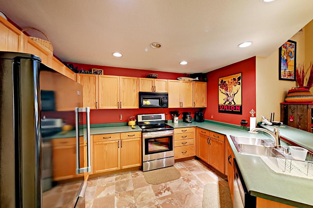 Photo of Kitchen in Edwards