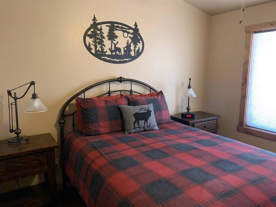 Photo of Bedroom in Orderville