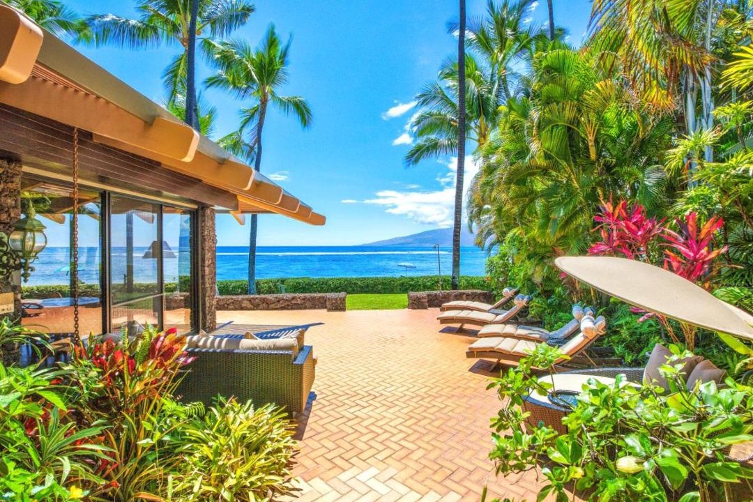 Photo of Others in Historic Lahaina Front Street