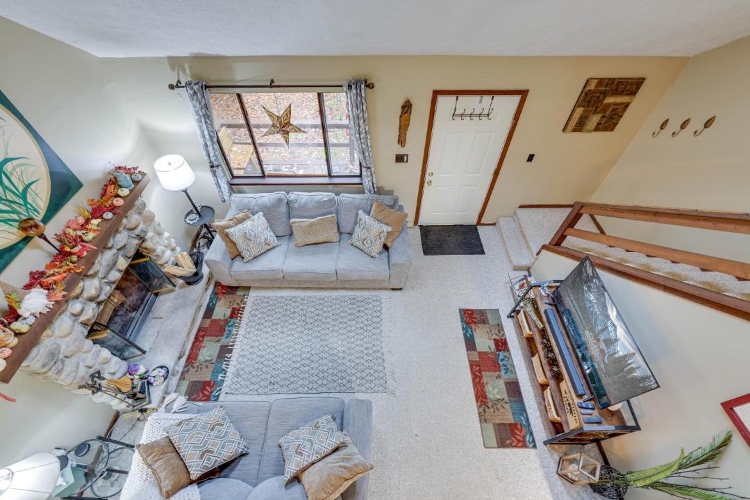 Photo of Livingroom in Pocono Lake