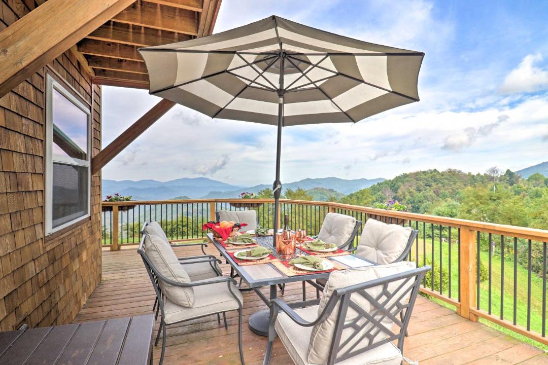 Photo of Patio Balcony in Hot Springs