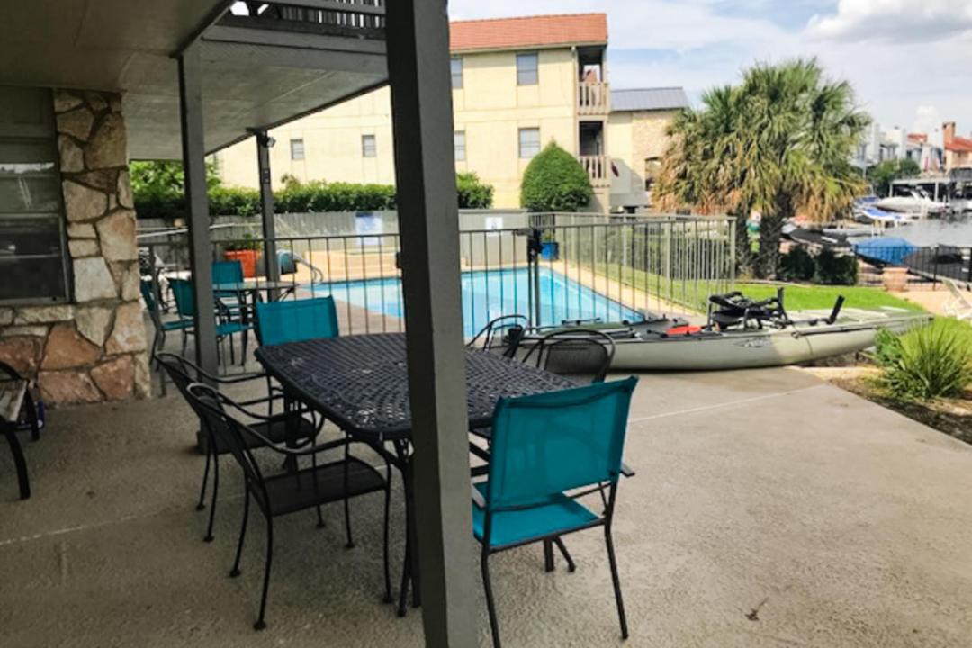 Photo of Patio Balcony in Horseshoe Bay