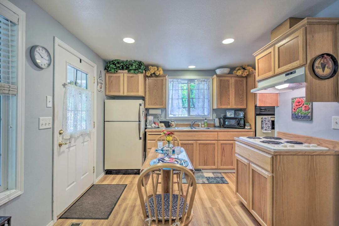 Photo of Kitchen in McMinnville