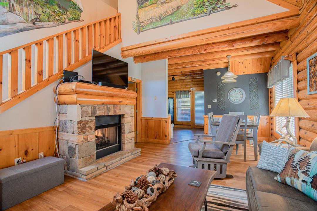 Photo of Livingroom in Pigeon Forge
