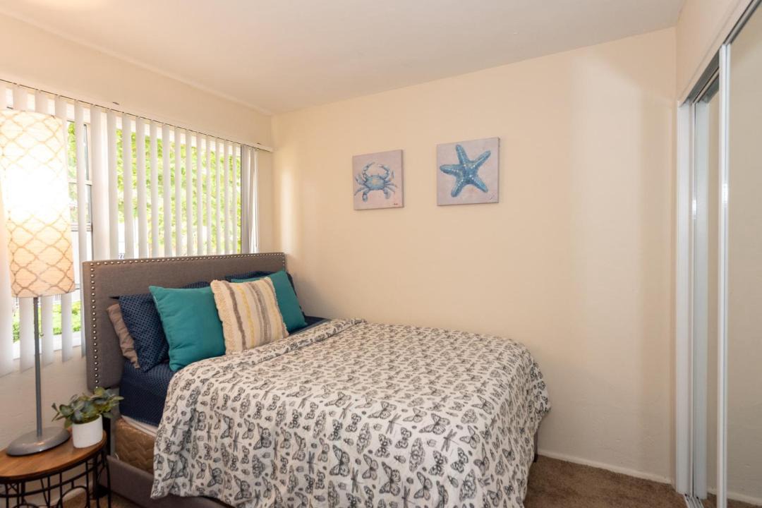 Photo of Bedroom in Bay Park