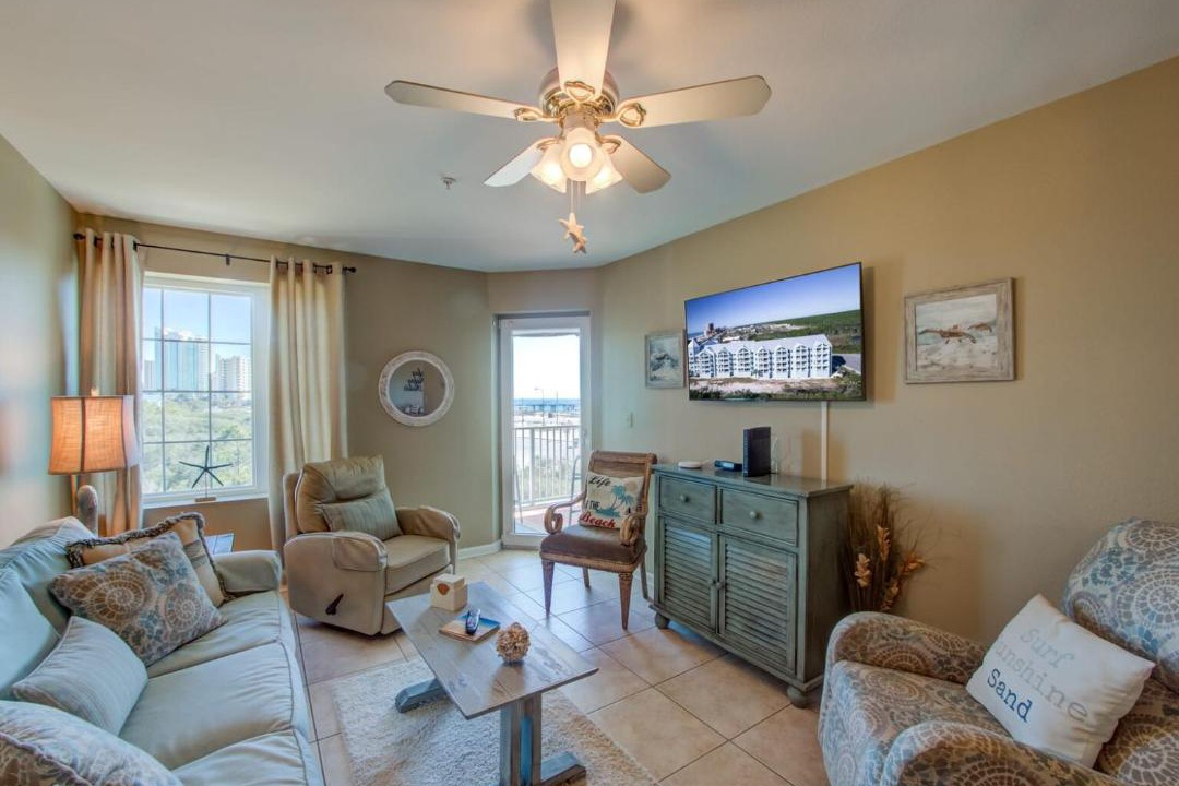 Photo of Livingroom in Orange Beach