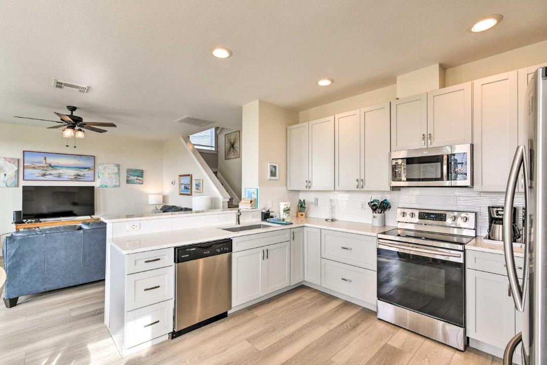 Photo of Kitchen in Red Fish Cove