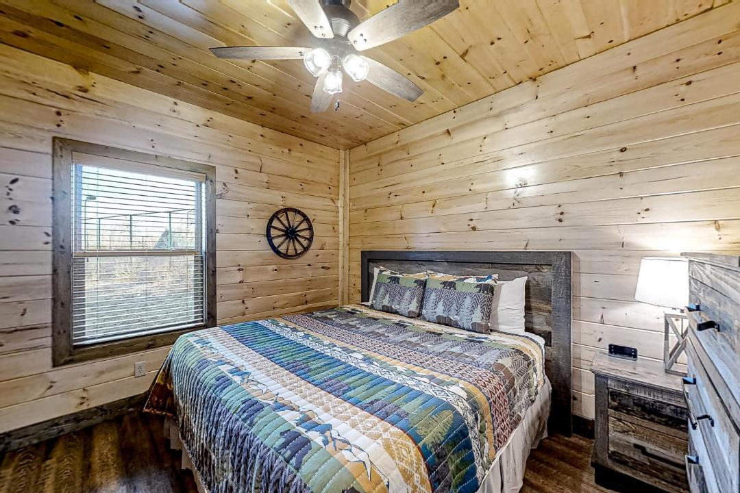 Photo of Bedroom in Sevierville