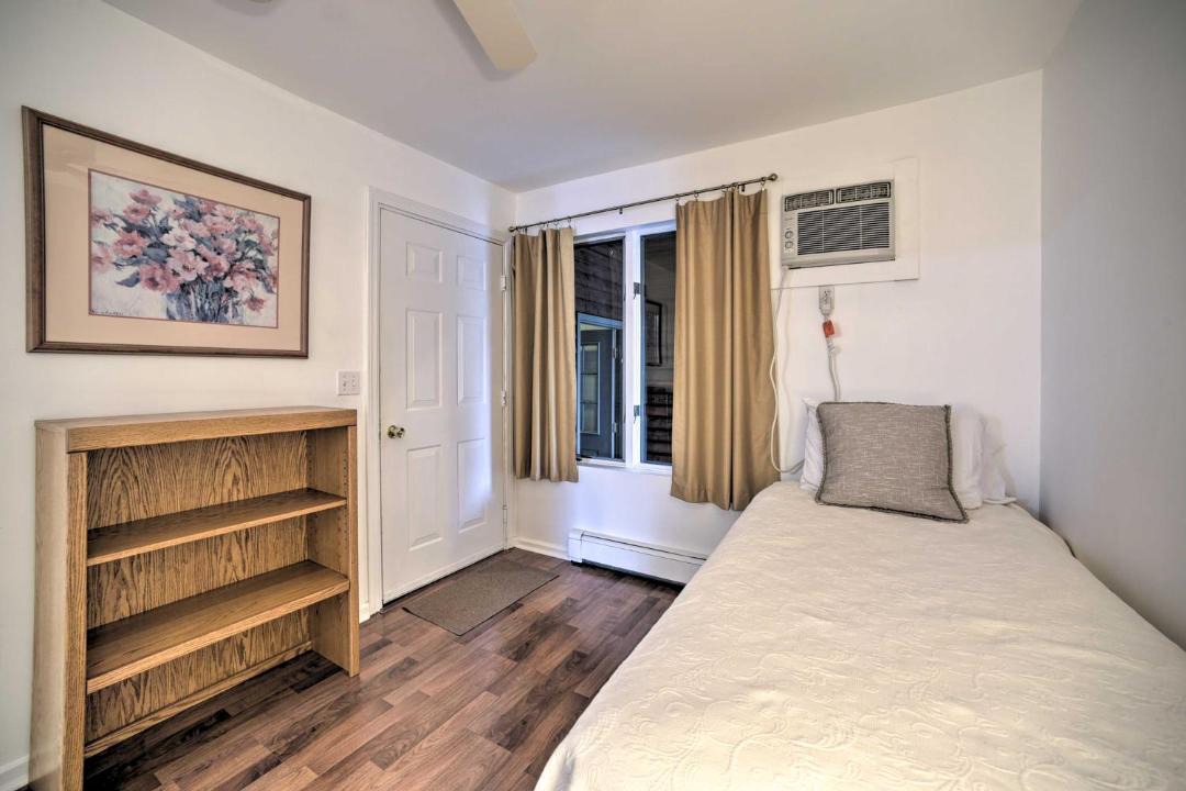 Photo of Bedroom in Bolton Landing