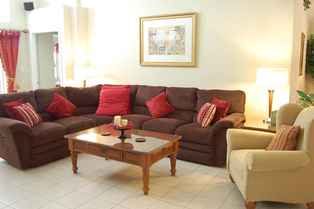 Photo of Livingroom in Orange Tree